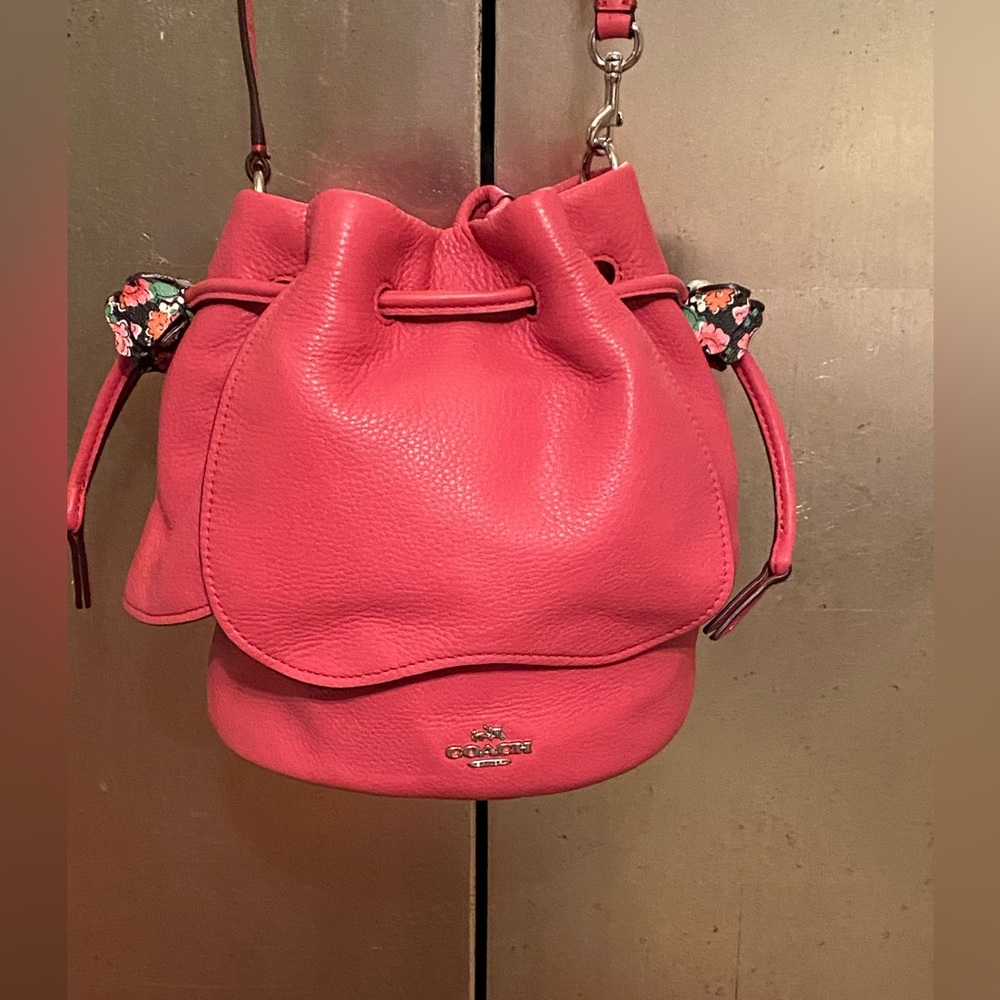 Bags - Picture 2 of 5